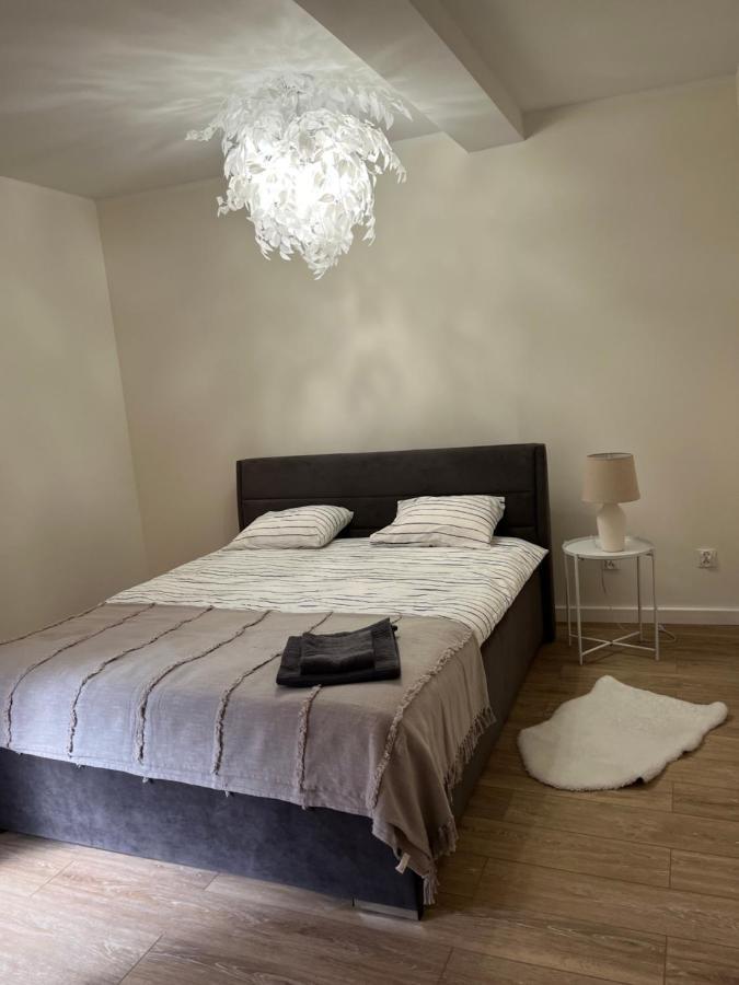 Apartamenty Aleja Jana Pawla II Вонгровец Экстерьер фото